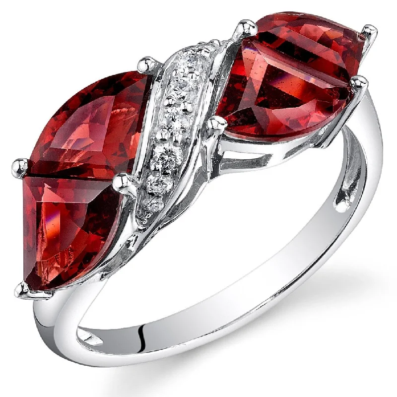 Aquamarine Gemstone Rings in 9K Gold with a Bezel Setting for a Modern and Secure Fit14k White Gold 4.3ct Garnet and Diamond Ring Aquamarine Gemstone Rings in 9K Gold with a Bezel Setting for a Modern and Secure Fit14k White Gold 4.3ct Garnet and Diamond Ring