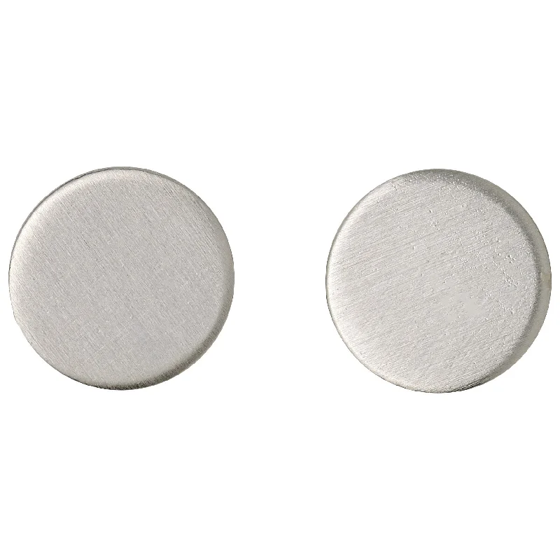 Laser - Engraved Initial Stud Earrings in Silver for a Personalized and Customized AccessoryWYNONNA earstuds silver-plated