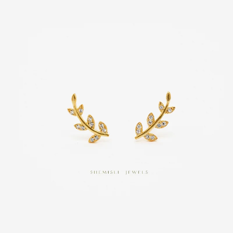 Vintage - Inspired Filigree - Worked Stud Earrings in Gold - Tone for an Antique AestheticCZ Leaf Climber Earrings, Gold, Silver SHEMISLI - SS208 LR Vintage - Inspired Filigree - Worked Stud Earrings in Gold - Tone for an Antique AestheticCZ Leaf Climber Earrings, Gold, Silver SHEMISLI - SS208 LR