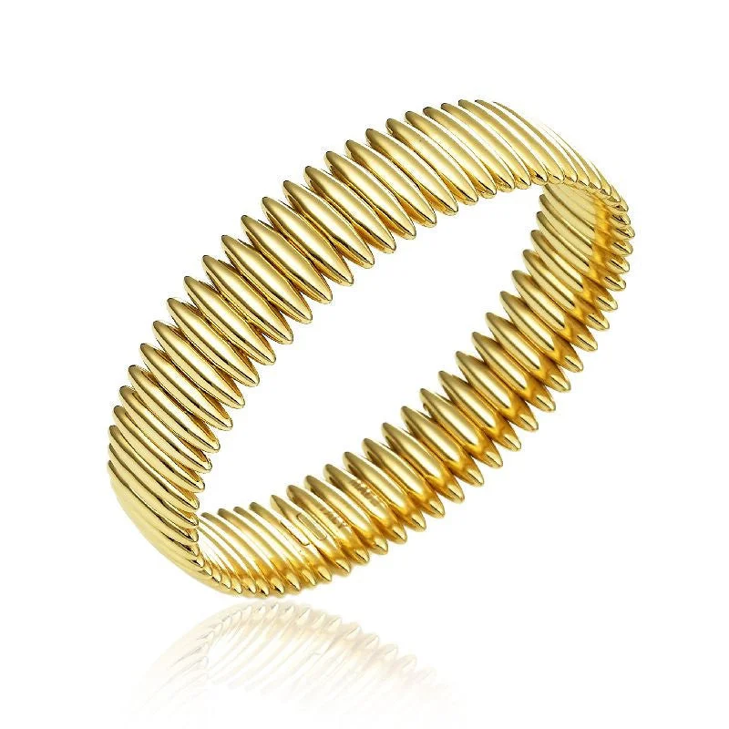 Resin Bangles with Embedded Dried Flowers Chimento Armillas 18ct Yellow Gold Wide Spike Bangle Resin Bangles with Embedded Dried Flowers Chimento Armillas 18ct Yellow Gold Wide Spike Bangle