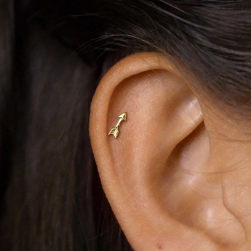 Vintage - Inspired Filigree - Worked Stud Earrings in Gold - Tone for an Antique AestheticTiny Arrow Stud Earrings, Unisex, Gold, Silver SHEMISLI SS697 Butterfly End, SS698 Screw Ball End (Type A) Vintage - Inspired Filigree - Worked Stud Earrings in Gold - Tone for an Antique AestheticTiny Arrow Stud Earrings, Unisex, Gold, Silver SHEMISLI SS697 Butterfly End, SS698 Screw Ball End (Type A)