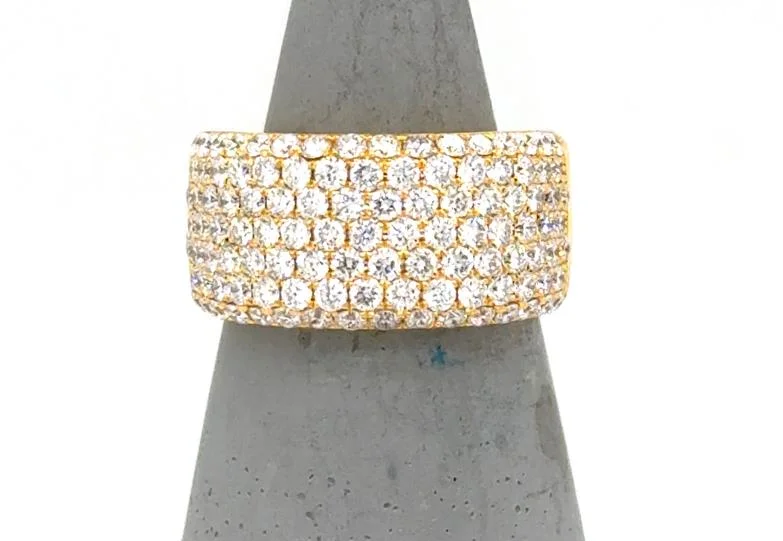 Pearl - Adorned Fashion Rings in Gold - Tone Alloy for a Sophisticated Look14K Yellow Gold Wide Pave Band