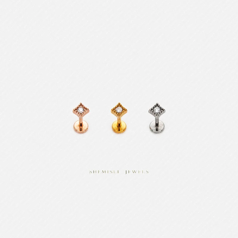14K Gold Plated Heart - Shaped Stud Earrings for a Romantic and Feminine LookTiny Square Stone Threadless Flat Back Lip Labret Stud, 18,16ga, 6-10mm, Unisex, Surgical Steel, SHEMISLI SS556 14K Gold Plated Heart - Shaped Stud Earrings for a Romantic and Feminine LookTiny Square Stone Threadless Flat Back Lip Labret Stud, 18,16ga, 6-10mm, Unisex, Surgical Steel, SHEMISLI SS556