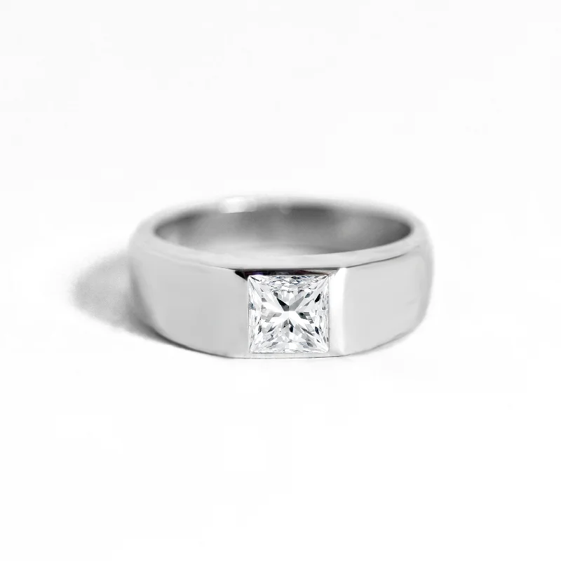 Men's Tourmaline Engagement Rings in 18K Two - Tone Gold with a Floral - Inspired SettingPrincess Cut Moissanite Signet Ring Men's Tourmaline Engagement Rings in 18K Two - Tone Gold with a Floral - Inspired SettingPrincess Cut Moissanite Signet Ring