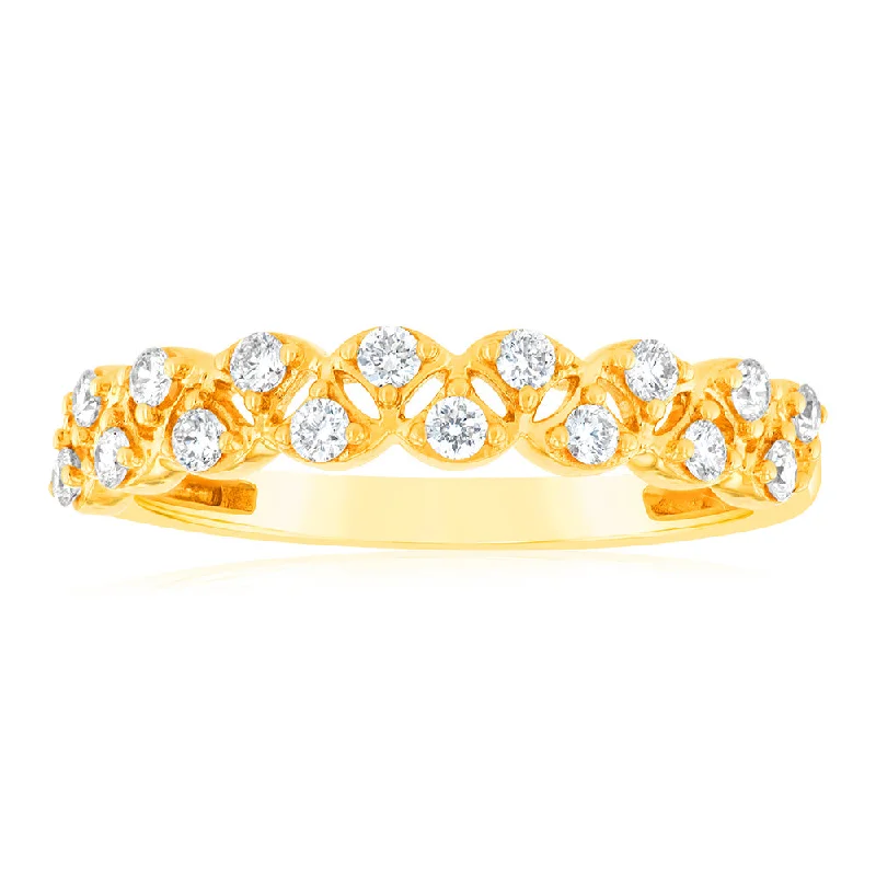 Marquise - Cut Women's Diamond Rings in Palladium for a Unique and Elongated Shape9ct Yellow Gold 1/4 Carat Luminesce Lab Grown Diamond Dress Ring Marquise - Cut Women's Diamond Rings in Palladium for a Unique and Elongated Shape9ct Yellow Gold 1/4 Carat Luminesce Lab Grown Diamond Dress Ring
