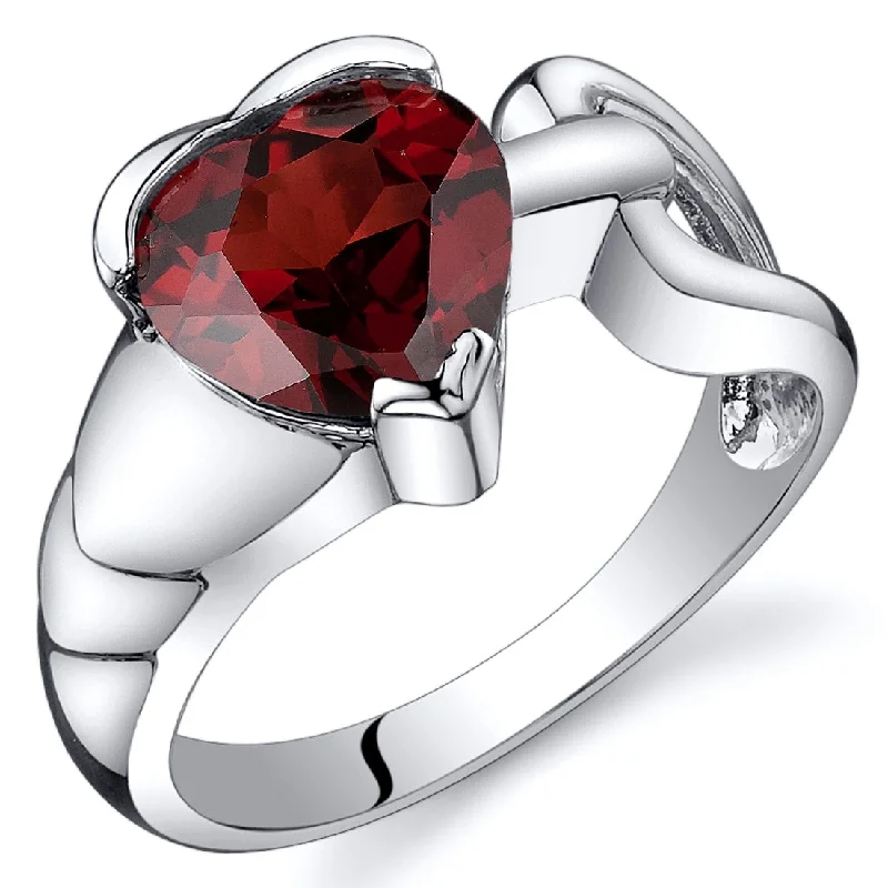 Agate Gemstone Rings in Sterling Silver with a Mosaic - Inspired Inlay for a Bohemian StyleSterling Silver 2 ct Garnet Solitaire Ring Agate Gemstone Rings in Sterling Silver with a Mosaic - Inspired Inlay for a Bohemian StyleSterling Silver 2 ct Garnet Solitaire Ring