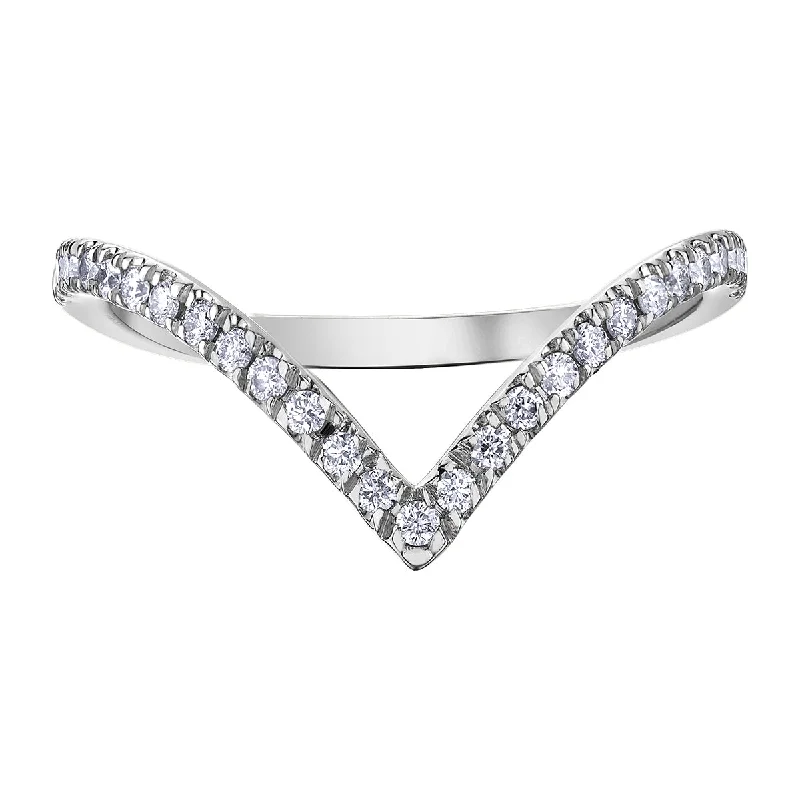 Women's Diamond Rings with Side - Stone Pave Setting for a Sparkling and Continuous ShineDeep V-Shaped Diamond Band Women's Diamond Rings with Side - Stone Pave Setting for a Sparkling and Continuous ShineDeep V-Shaped Diamond Band