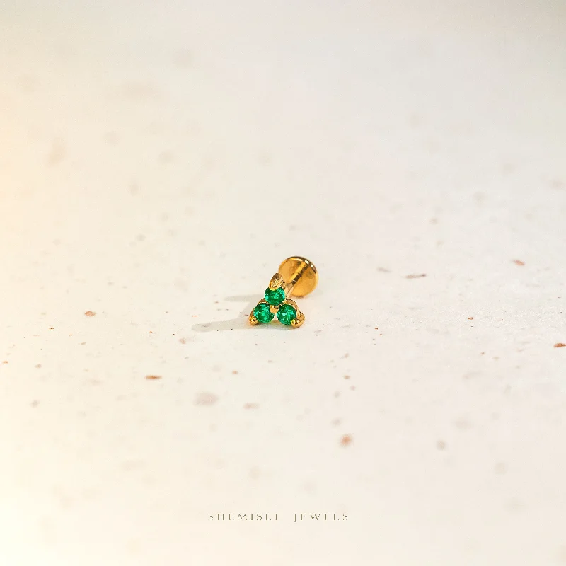 Glow - in - the - Dark Star Stud Earrings for a Mysterious and Night - Time - Friendly AccessoryTiny 3-Petal Emerald Flower Threadless Flat Back Nose Stud, 20,18,16ga, 5-10mm, Unisex, Surgical Steel, SHEMISLI SS545 Glow - in - the - Dark Star Stud Earrings for a Mysterious and Night - Time - Friendly AccessoryTiny 3-Petal Emerald Flower Threadless Flat Back Nose Stud, 20,18,16ga, 5-10mm, Unisex, Surgical Steel, SHEMISLI SS545