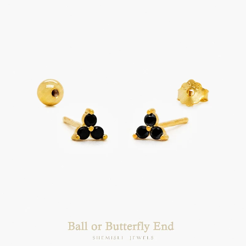 Pearl - Set Minimalist Stud Earrings in White for a Classic and Elegant AppearanceTiny Black Clover Flower Stud, Unisex, Gold, Silver SHEMISLI SS245 Butterfly End, SS971 Screw Ball End (Type A) Pearl - Set Minimalist Stud Earrings in White for a Classic and Elegant AppearanceTiny Black Clover Flower Stud, Unisex, Gold, Silver SHEMISLI SS245 Butterfly End, SS971 Screw Ball End (Type A)