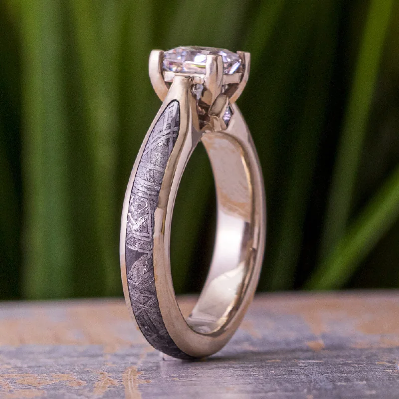 Men's Lapis Lazuli Engagement Rings in Sterling Silver with a Star - Shaped Stone SettingBrilliant Cut Moissanite and Meteorite Engagement Ring Men's Lapis Lazuli Engagement Rings in Sterling Silver with a Star - Shaped Stone SettingBrilliant Cut Moissanite and Meteorite Engagement Ring