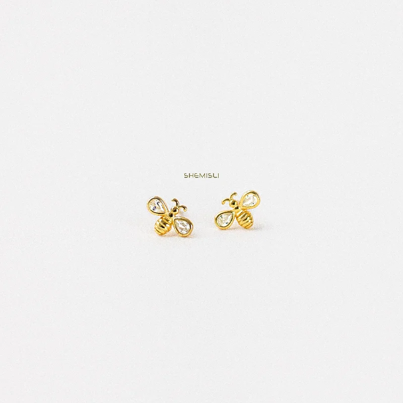 Multicolored Bead - Embellished Stud Earrings in Turquoise and Coral for a Tropical LookBee CZ Studs Earrings, Gold, Silver SHEMISLI - SS044 Butterfly End, SS361 Screw Ball End (Type A) Multicolored Bead - Embellished Stud Earrings in Turquoise and Coral for a Tropical LookBee CZ Studs Earrings, Gold, Silver SHEMISLI - SS044 Butterfly End, SS361 Screw Ball End (Type A)