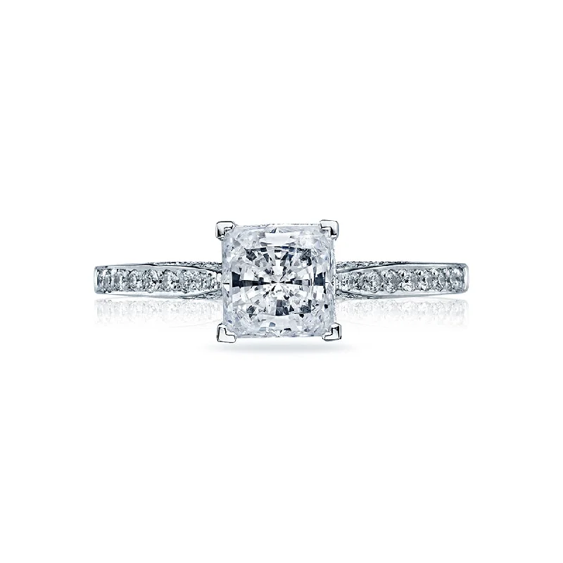 Pear - Shaped Women's Diamond Rings in Yellow Gold with a Single - Diamond Pendant LookTacori Dantela Princess Cut Solitaire Engagement Ring Pear - Shaped Women's Diamond Rings in Yellow Gold with a Single - Diamond Pendant LookTacori Dantela Princess Cut Solitaire Engagement Ring