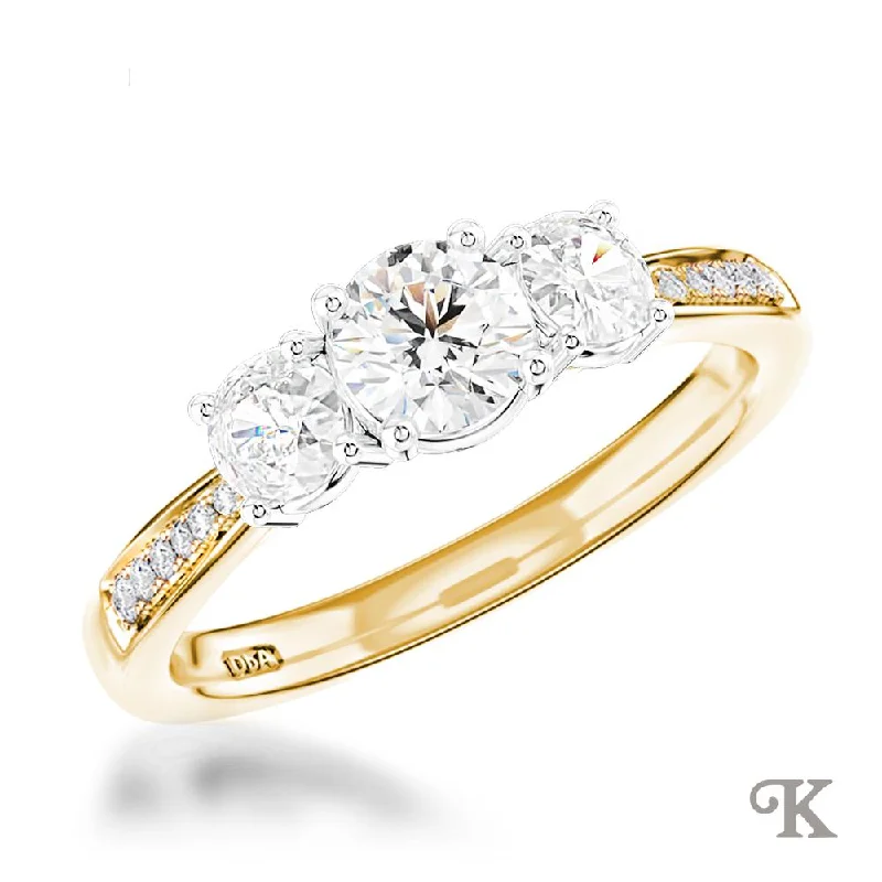 Men's Emerald Engagement Rings with 14K Yellow Gold and Vintage - Style FiligreeMemoire Three Stone Men's Emerald Engagement Rings with 14K Yellow Gold and Vintage - Style FiligreeMemoire Three Stone
