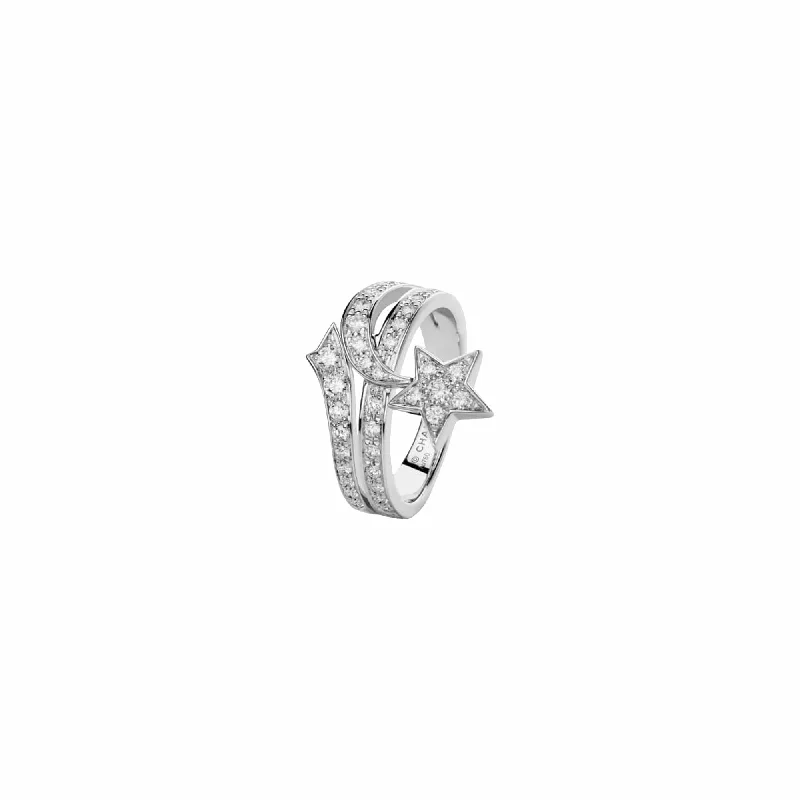 Textured Fashion Rings in Pewter with Hammered and Embossed SurfacesÉtoile Filante Ring Textured Fashion Rings in Pewter with Hammered and Embossed SurfacesÉtoile Filante Ring