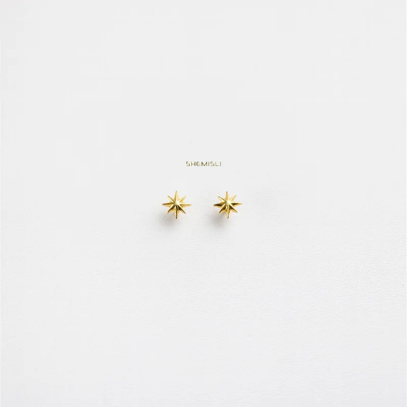 Two - Tone Gold and Silver Plated Clover Stud Earrings for a Lucky and Stylish SymbolTiny Star Studs Earrings, Starburst Studs, Celestial Earrings for Stacking, Unisex, Gold, Silver SHEMISLI - SS032 Two - Tone Gold and Silver Plated Clover Stud Earrings for a Lucky and Stylish SymbolTiny Star Studs Earrings, Starburst Studs, Celestial Earrings for Stacking, Unisex, Gold, Silver SHEMISLI - SS032