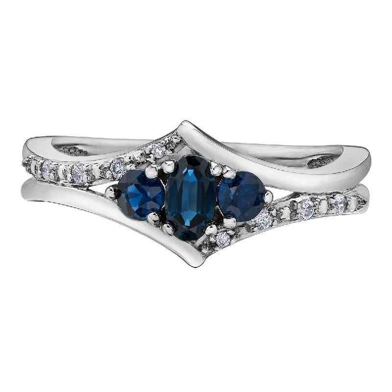 Art Deco - Inspired Women's Diamond Rings with Geometric Designs and Baguette - Cut DiamondsOval Cut Sapphire and Diamond Ring Art Deco - Inspired Women's Diamond Rings with Geometric Designs and Baguette - Cut DiamondsOval Cut Sapphire and Diamond Ring