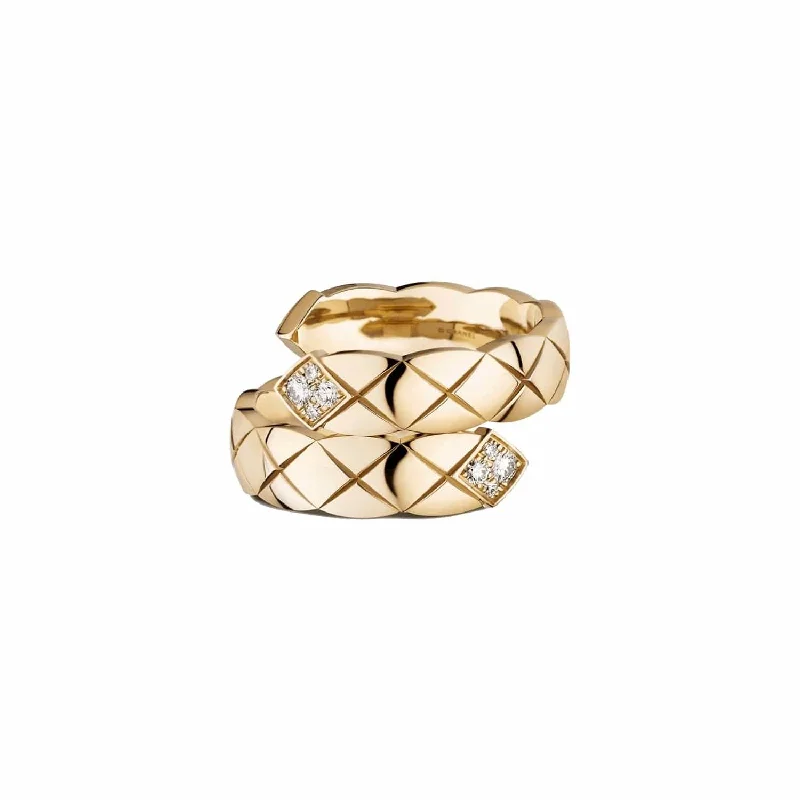 Minimalist Fashion Rings in Stainless Steel with a Single Solitaire CrystalCoco Crush Toi et Moi Ring Minimalist Fashion Rings in Stainless Steel with a Single Solitaire CrystalCoco Crush Toi et Moi Ring