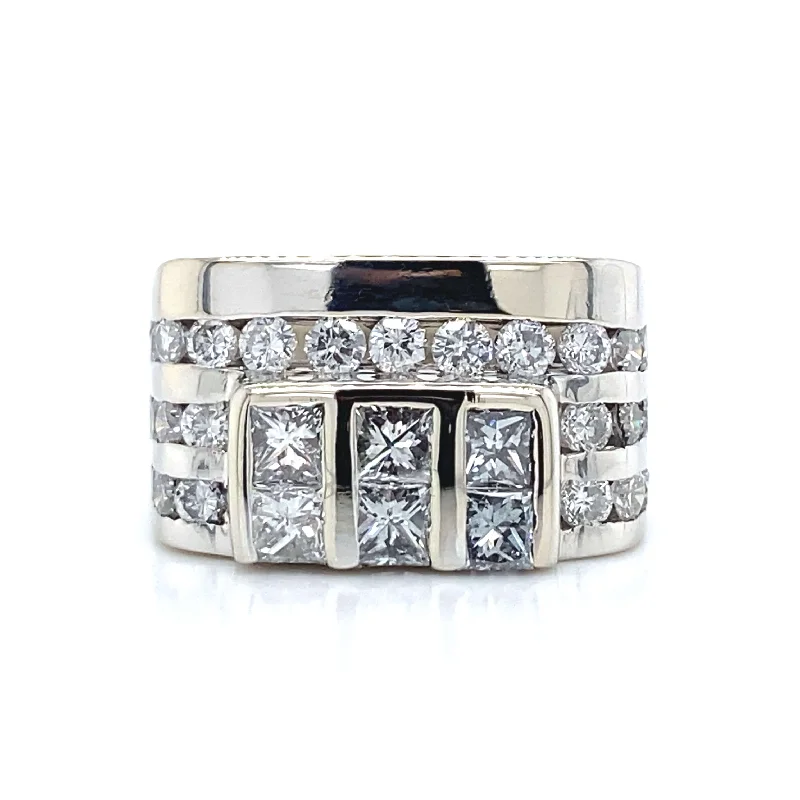 Pearl - Adorned Fashion Rings in Gold - Tone Alloy for a Sophisticated Look14K Diamond Fashion Ring Pearl - Adorned Fashion Rings in Gold - Tone Alloy for a Sophisticated Look14K Diamond Fashion Ring