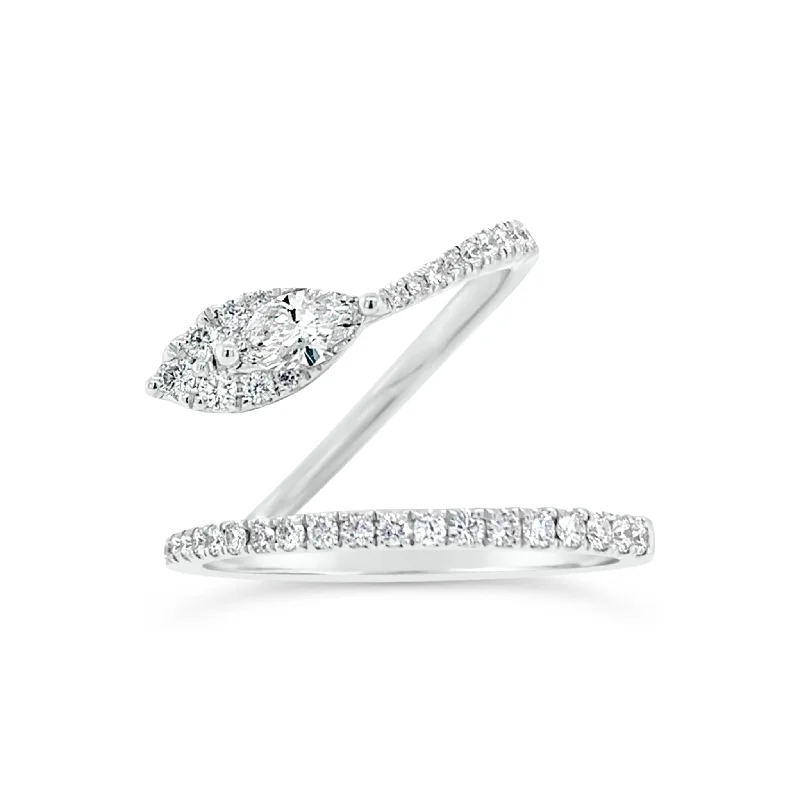 Minimalist Fashion Rings in Stainless Steel with a Single Solitaire CrystalDiamond Snake Band with Marquise Minimalist Fashion Rings in Stainless Steel with a Single Solitaire CrystalDiamond Snake Band with Marquise