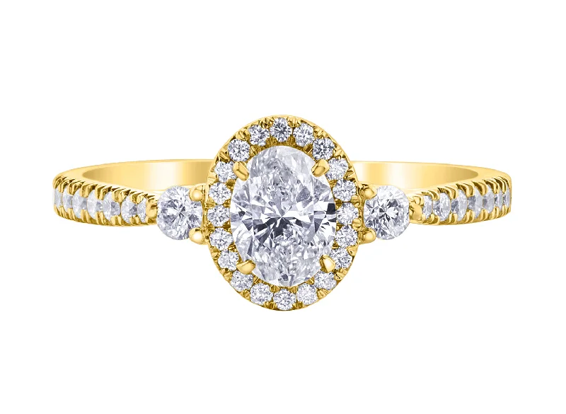 Cluster - Style Women's Diamond Rings with Multiple Small Diamonds Arranged in a Stunning PatternOval Canadian Diamond Ring with Halo Cluster - Style Women's Diamond Rings with Multiple Small Diamonds Arranged in a Stunning PatternOval Canadian Diamond Ring with Halo