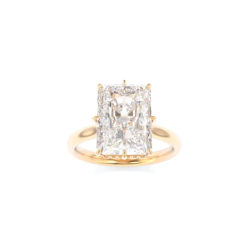 Men's Sapphire Engagement Rings in 18K White Gold with Pave Diamond AccentsLynnieBeth Solitaire Radiant Men's Sapphire Engagement Rings in 18K White Gold with Pave Diamond AccentsLynnieBeth Solitaire Radiant