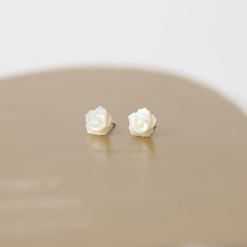 Rainbow - Colored Enameled Butterfly Stud Earrings for a Playful and Colorful StatementRose Shell Stud Earrings, Flower, Gold, Silver SHEMISLI SS166 Rainbow - Colored Enameled Butterfly Stud Earrings for a Playful and Colorful StatementRose Shell Stud Earrings, Flower, Gold, Silver SHEMISLI SS166