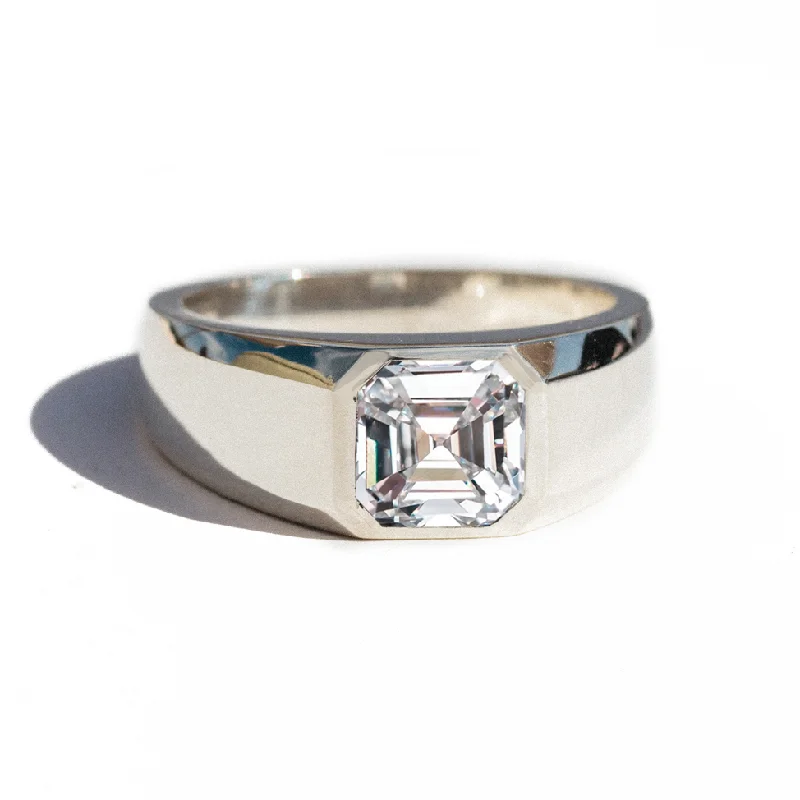 Men's Tourmaline Engagement Rings in 18K Two - Tone Gold with a Floral - Inspired SettingAsscher Cut Moissanite Signet Ring Men's Tourmaline Engagement Rings in 18K Two - Tone Gold with a Floral - Inspired SettingAsscher Cut Moissanite Signet Ring