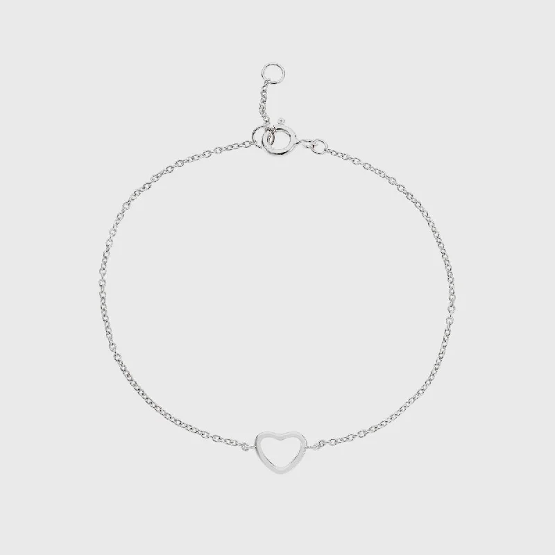 Clear Crystal - Embellished Bangles for a Sparkling and Elegant AppearanceVerona Silver Love Heart Bracelet Clear Crystal - Embellished Bangles for a Sparkling and Elegant AppearanceVerona Silver Love Heart Bracelet