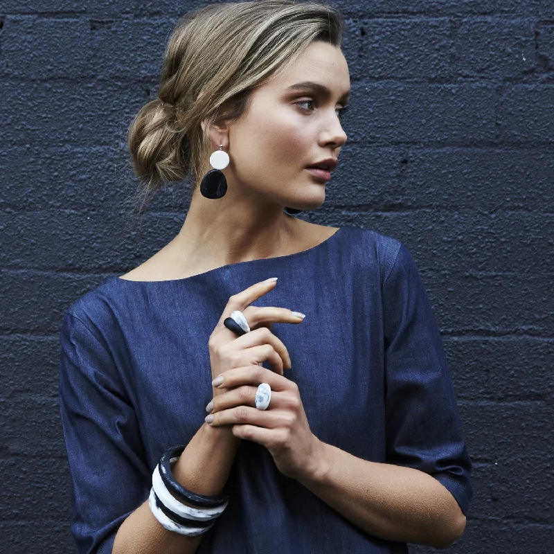 Stretch Bangle Bracelets with Elastic Cord for a Comfortable FitLadakh Resin Earrings Stretch Bangle Bracelets with Elastic Cord for a Comfortable FitLadakh Resin Earrings