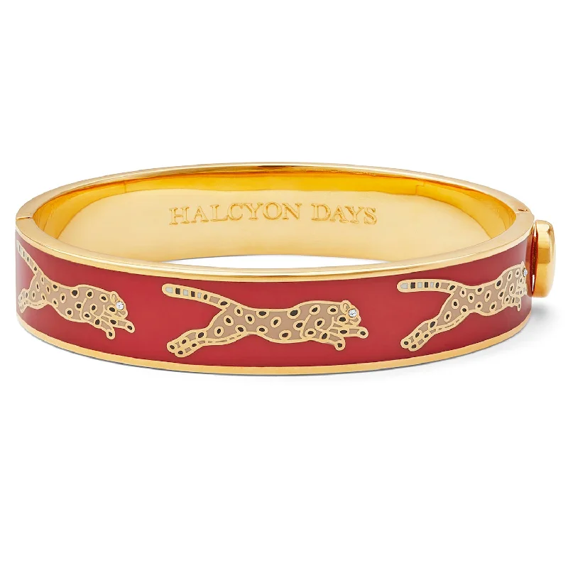 Geometric - Shaped Bangles in Matte Black for a Minimalist AestheticLeopard Red & Gold Bangle Geometric - Shaped Bangles in Matte Black for a Minimalist AestheticLeopard Red & Gold Bangle
