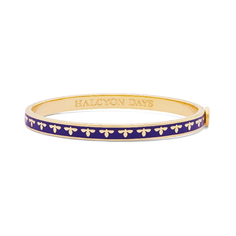 Men's Stainless Steel Bangle with Carbon Fiber Inlays for a Modern EdgeSkinny Bee Cobalt & Gold Bangle Men's Stainless Steel Bangle with Carbon Fiber Inlays for a Modern EdgeSkinny Bee Cobalt & Gold Bangle