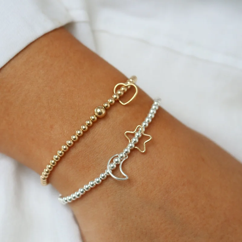 Chamm Bracelets for couplesCreate a charm bracelet ✨