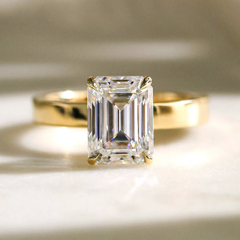 18K White Gold Classic Round - Cut Diamond Wedding Bands for a Timeless and Elegant LookKobelli Grown - Havana 14k Solid Gold 3ct Emerald LG Diamond 3mm Cigar Band Engagement Ring (Certified, EF/VS) 18K White Gold Classic Round - Cut Diamond Wedding Bands for a Timeless and Elegant LookKobelli Grown - Havana 14k Solid Gold 3ct Emerald LG Diamond 3mm Cigar Band Engagement Ring (Certified, EF/VS)