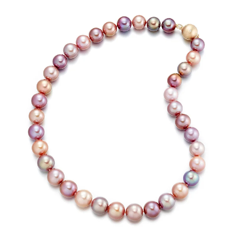Vintage - Reproduction Cameo Pendant Necklace in Brass for Retro - Style Lovers11-12.5mm Multi-Color Pearl Necklace Vintage - Reproduction Cameo Pendant Necklace in Brass for Retro - Style Lovers11-12.5mm Multi-Color Pearl Necklace
