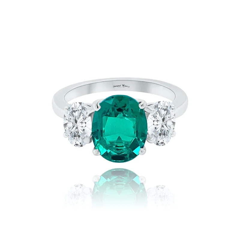 Magnetic - Closure Pendant Necklace with a Hidden Compartment for Secret KeepersOval Emerald & Oval cut Diamonds "Aria" Ring Magnetic - Closure Pendant Necklace with a Hidden Compartment for Secret KeepersOval Emerald & Oval cut Diamonds "Aria" Ring
